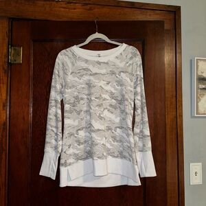 Camo gray & white crewneck sweatshirt!